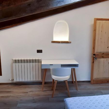 Niu De Queralt Apartman Vic Kültér fotó