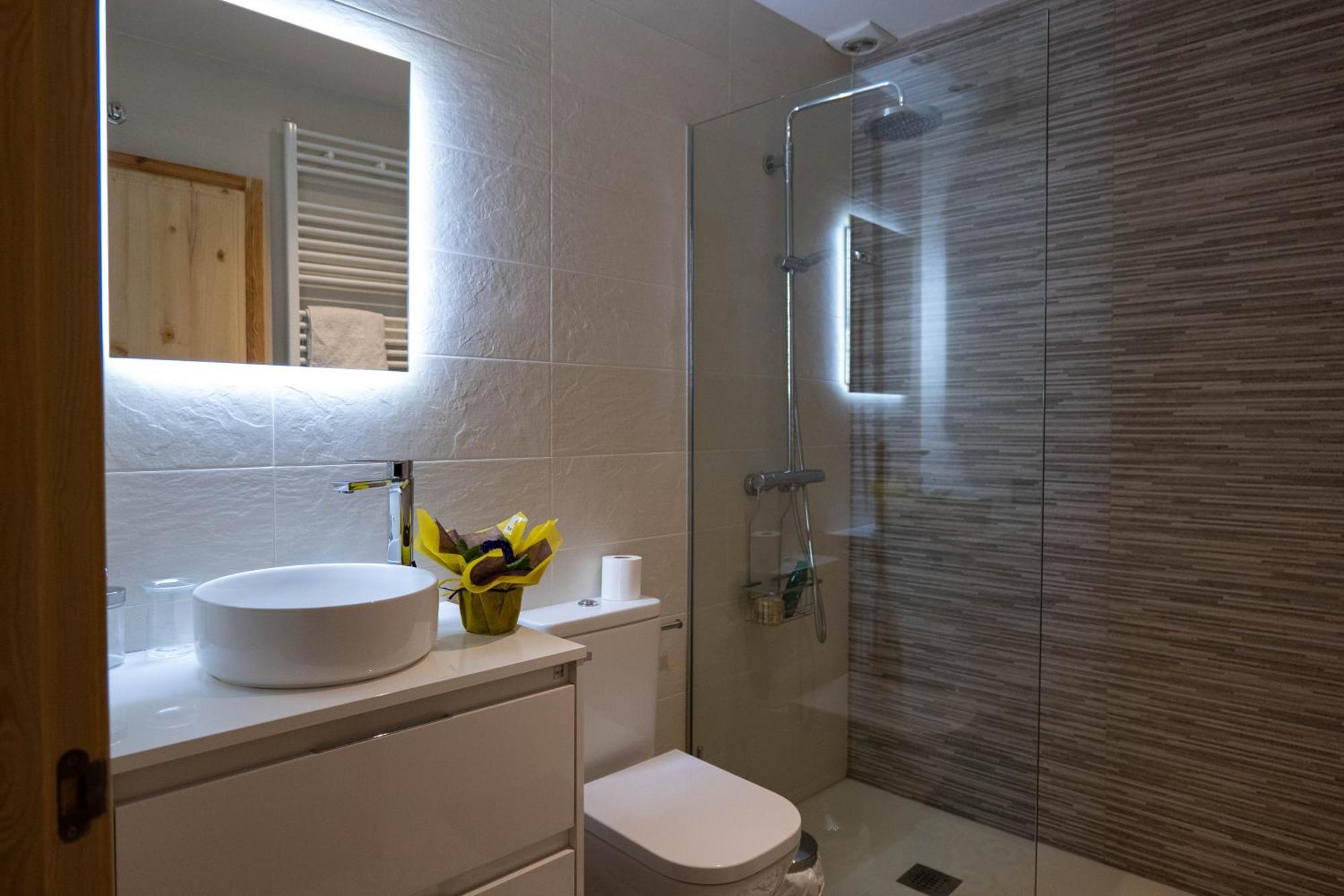 Niu De Queralt Apartman Vic Kültér fotó